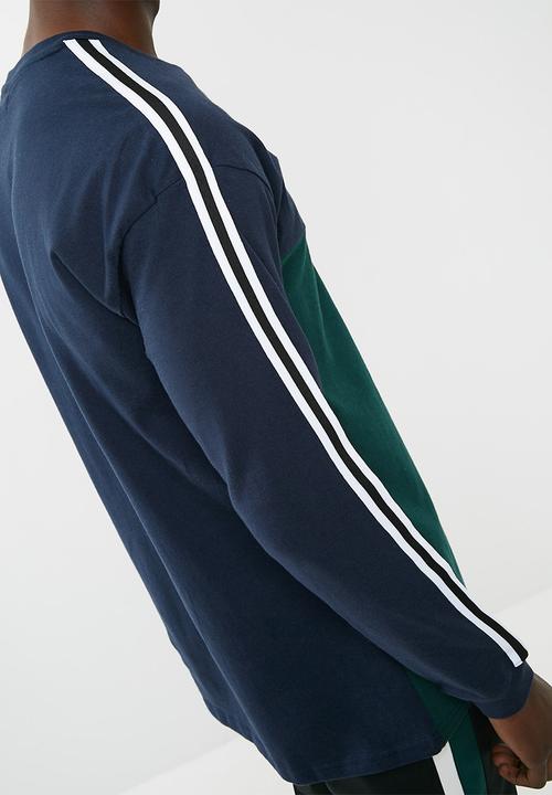 basicthread - Taped oversized tee