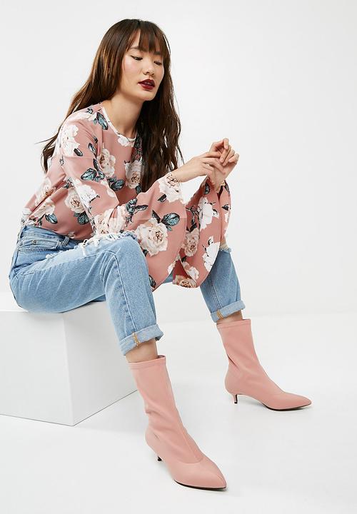 dailyfriday - Flared sleeve blouse