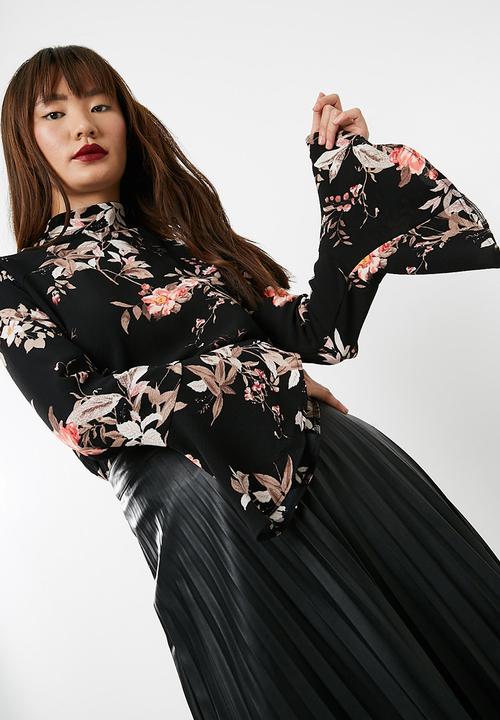 dailyfriday - Upstyled twofer bodysuit