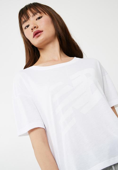 New Balance  - Essentials track club tee