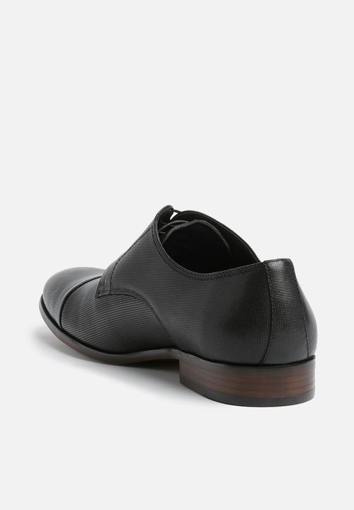 Steve Madden - Preston