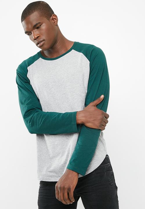 basicthread - Raglan curved hem slim tee 3 pack