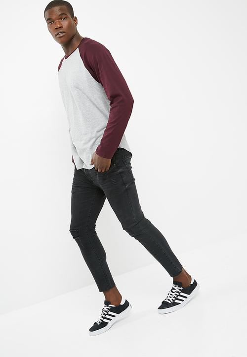basicthread - Raglan curved hem slim tee