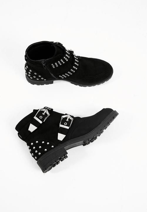 Missguided - Double buckle cleated sole biker boot