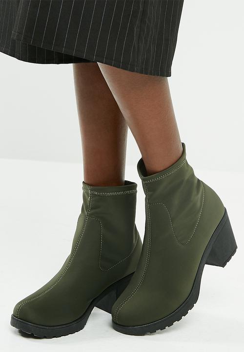 Missguided - Chunky outsole boot