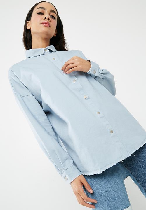 Missguided - Oversized washed denim shirt