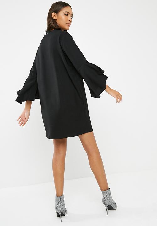 dailyfriday - Bell sleeve shift dress 