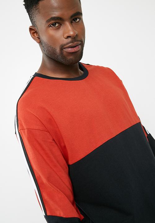 basicthread - Taped oversized tee