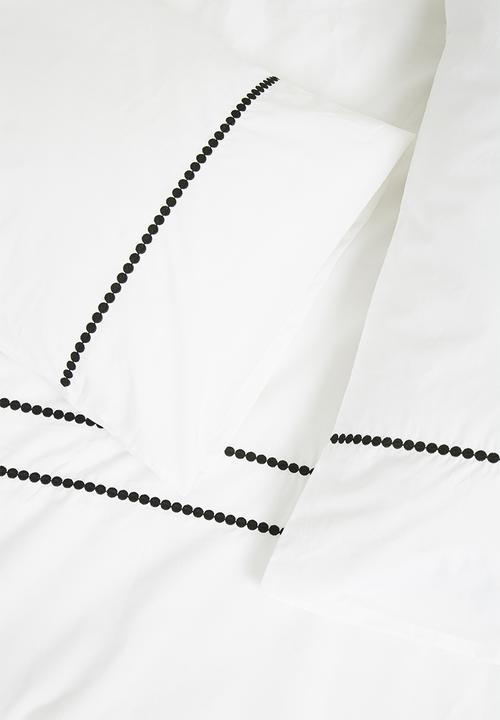 Sheraton Textiles - Eclipse embroidered duvet set