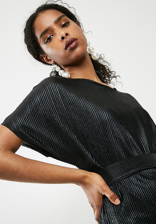 dailyfriday - Drop shoulder plisse' midi dress - black