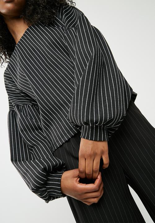 dailyfriday - Balloon sleeve top