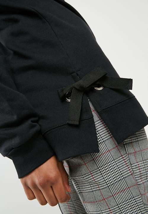 dailyfriday - Eyelet detail sweat