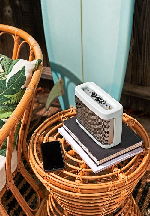 Fender - Newport bluetooth speaker - sonic blue