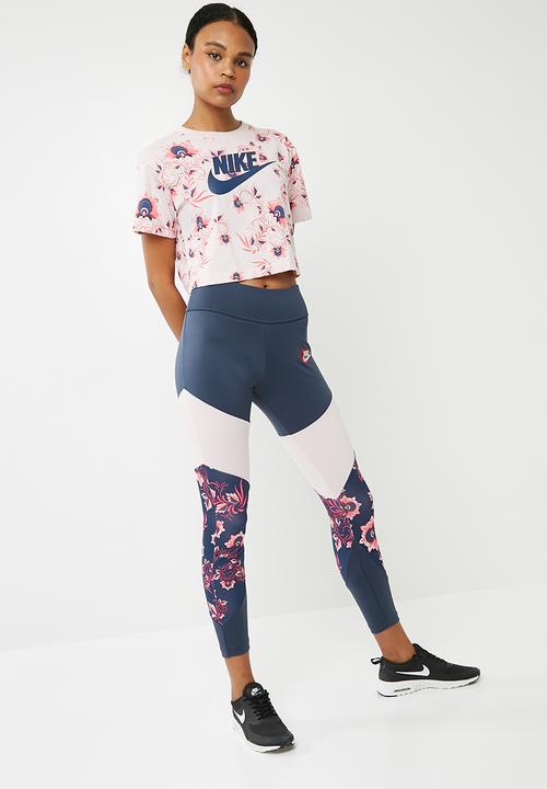 Nike - Cropped floral tee