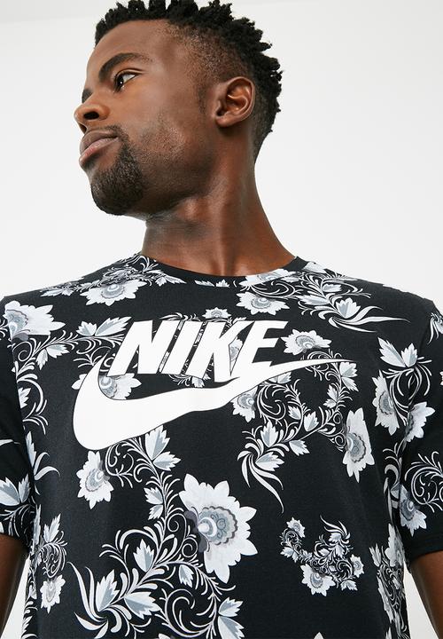 Nike - Nike sportswear concept tee