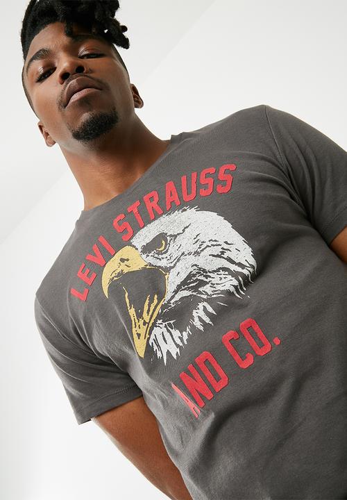 Levi’s® - Graphic set in neck tee