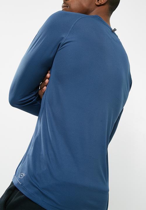 PUMA - Core-run long sleeve tee