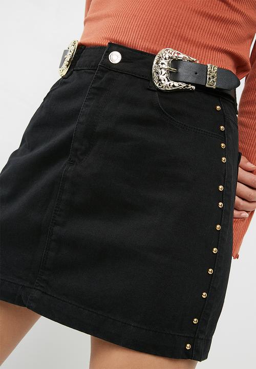 Missguided - Western buckle belt stud denim mini skirt - black