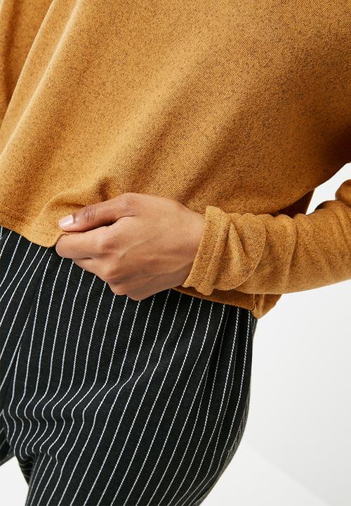 dailyfriday - Slouchy turtleneck top - yellow