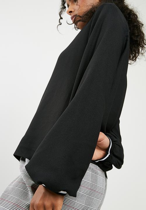 dailyfriday - Sporty rib trim blouse - black 