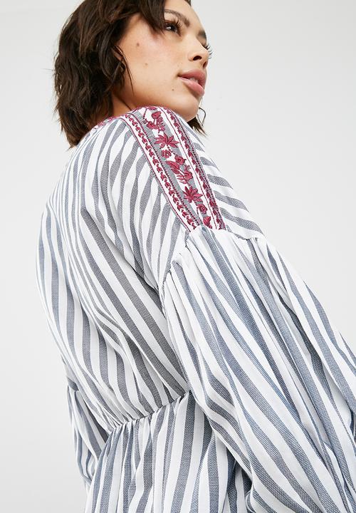 New Look - Jacob striped embroidered wrap top - blue 