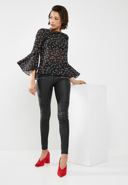 New Look - Sonia floral frill long sleeve top - black 