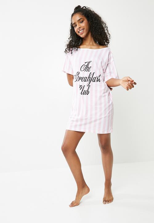 Missguided - The breakfast club night tee - pink