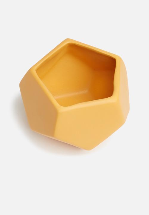 Grey Gardens - Hex mini vase - mustard