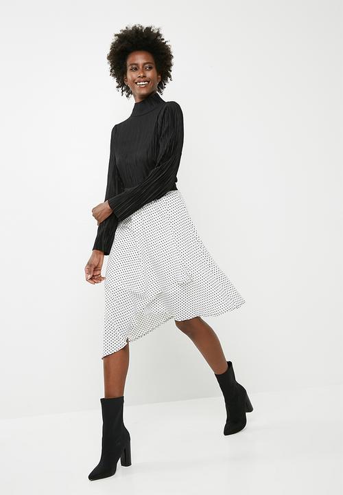 Vero Moda - Plissé high neck long sleeve top - black 