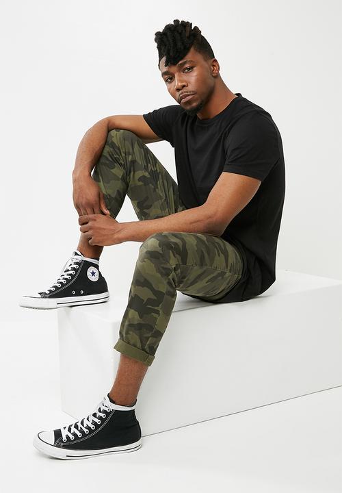 Superbalist - Curved hem tee - black 