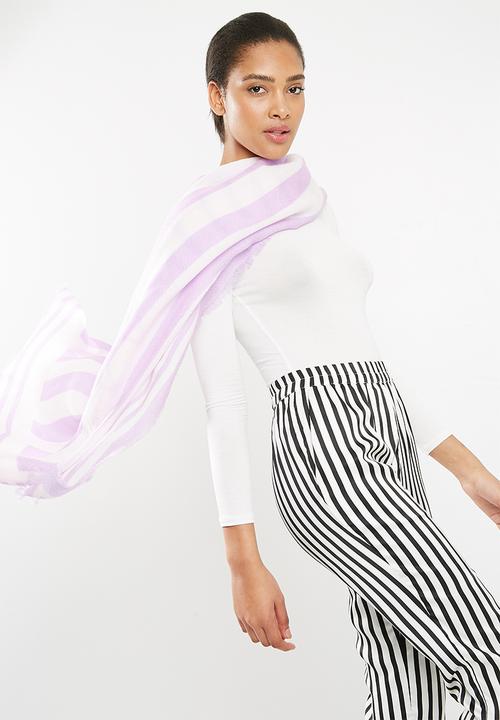 ONLY - Rebecca weaved print scarf - purple & white
