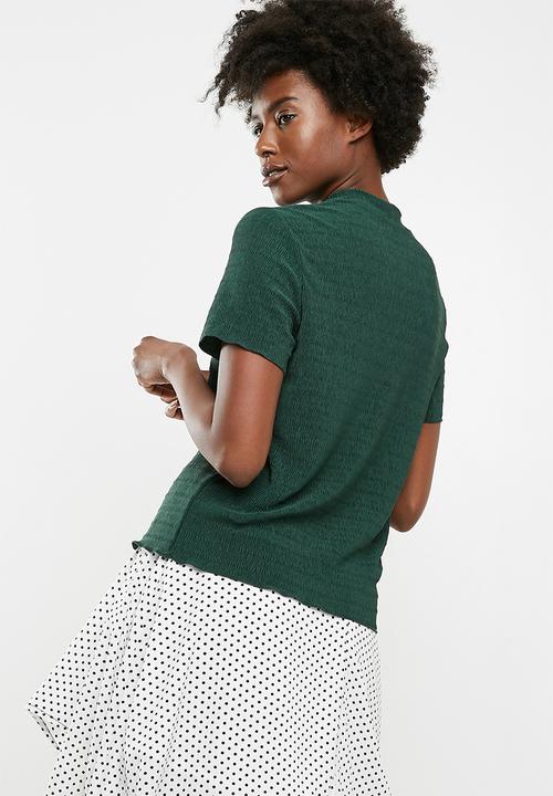Jacqueline de Yong - Joan short sleeve  highneck top - green 