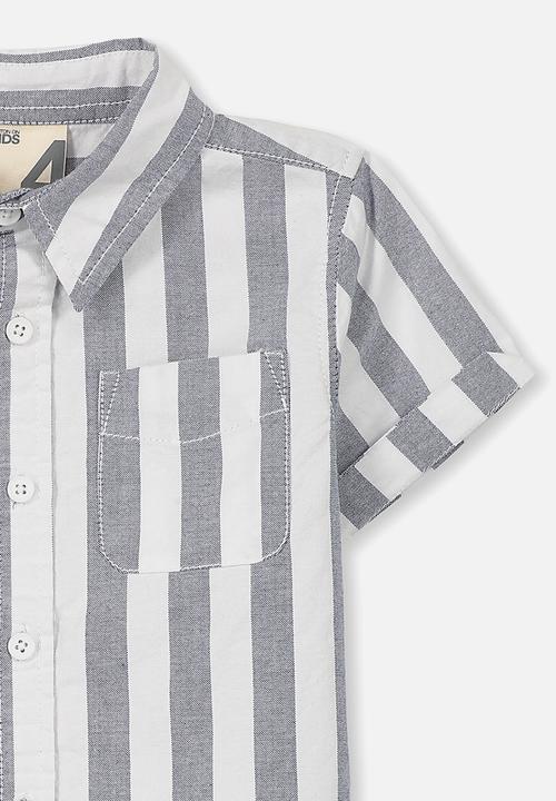 Cotton On - Kids Jackson short sleeve shirt - grey & white