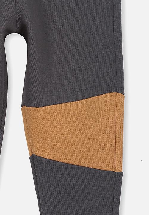 Cotton On - Kids Lewis trackpants - grey