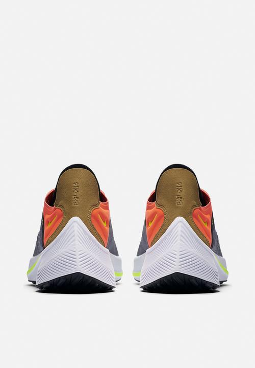 Nike - EXP-X14