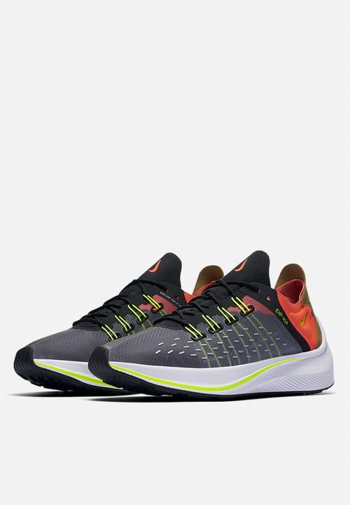 Nike - EXP-X14
