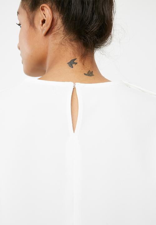 Superbalist - Cropped button detail blouse - white
