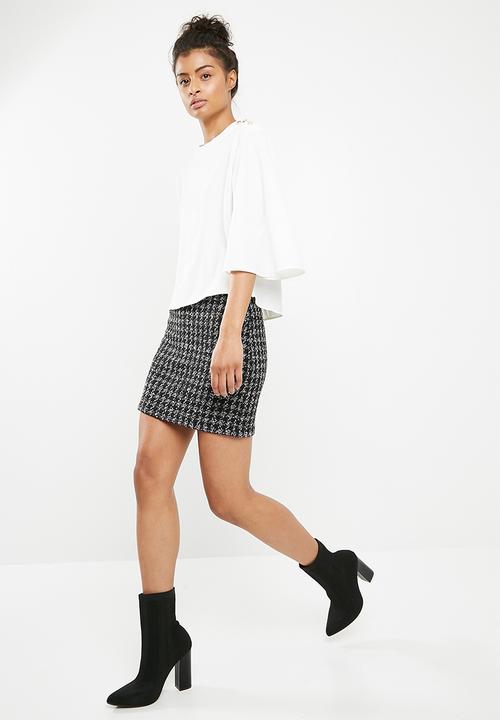 Superbalist - Cropped button detail blouse - white