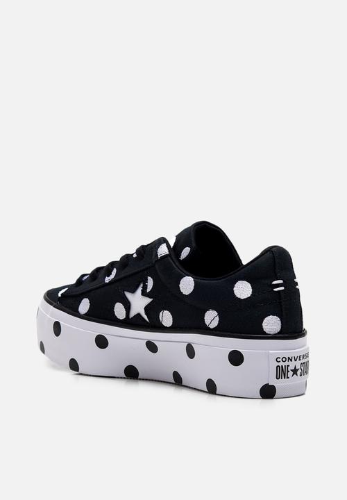Converse - One Star platform