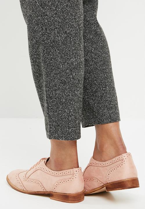 Superbalist - Lace up brogue - pink