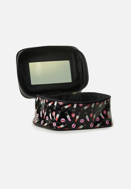 Typo - Weekender cosmetic case - lipstick