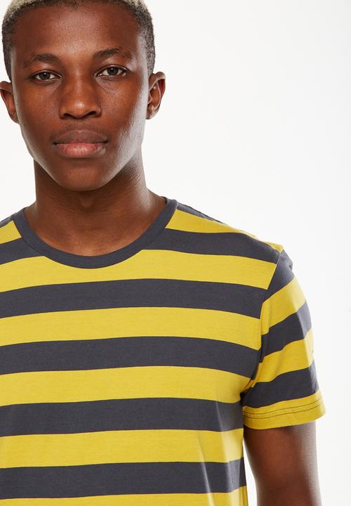 Cotton On - Tbar premium crew tee - blue & yellow 