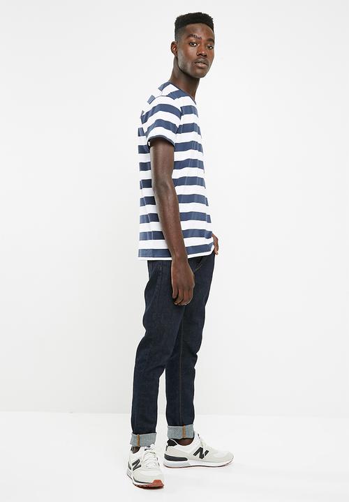 Cotton On - Tbar premium crew - navy & white 