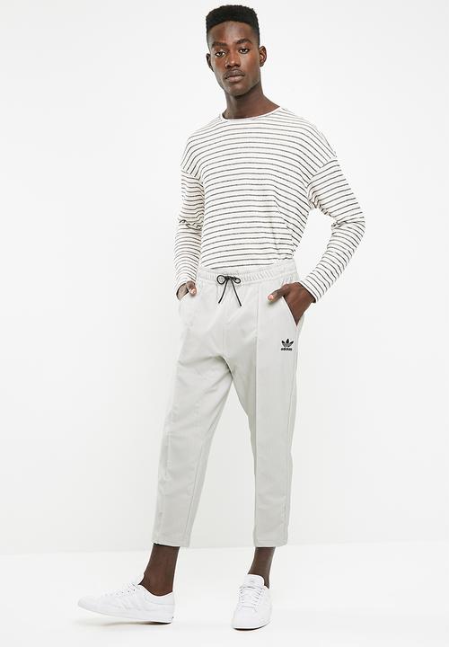 adidas Originals - 7/8 pants - grey