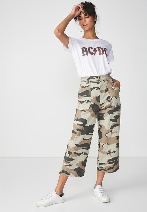 camo pants cotton on