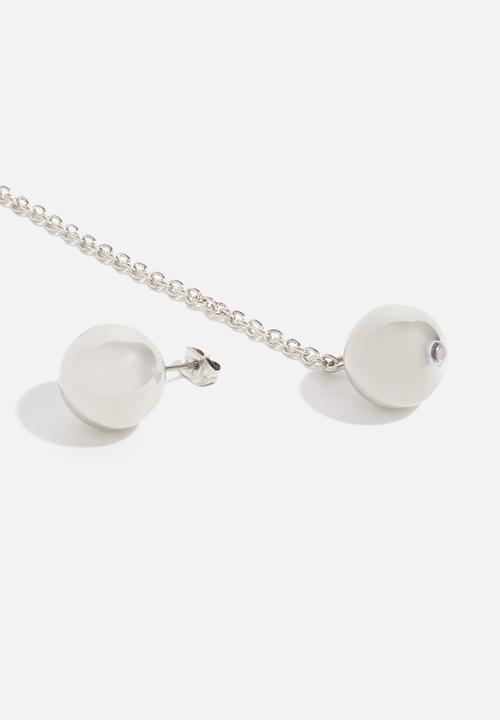 Vero Moda - Elain asymmetric earring set - silver 