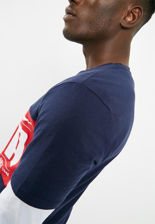 PUMA - Graphic logo block tee - navy 