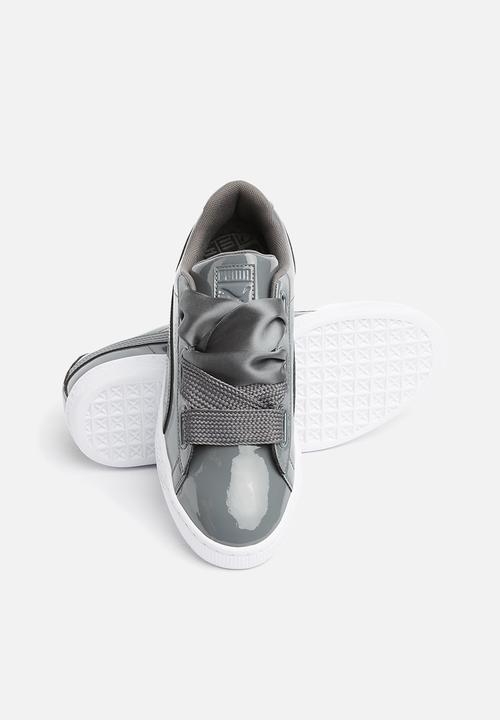 PUMA - Basket Heart patent - iron gate