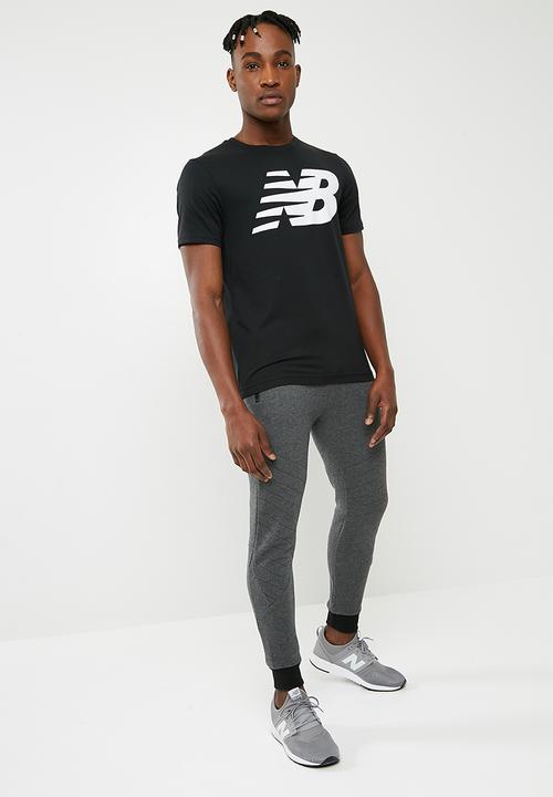 New Balance  - Heather tech tee - black 