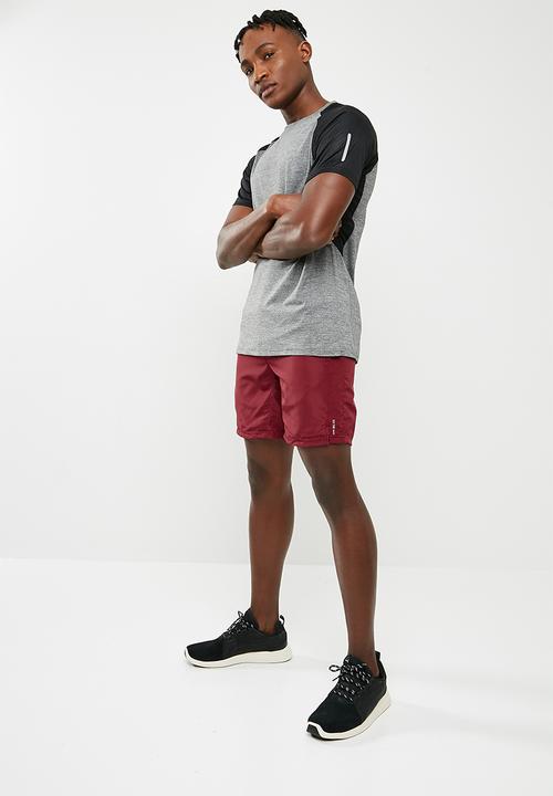 basicthread - Poly woven gym shorts - burgundy 